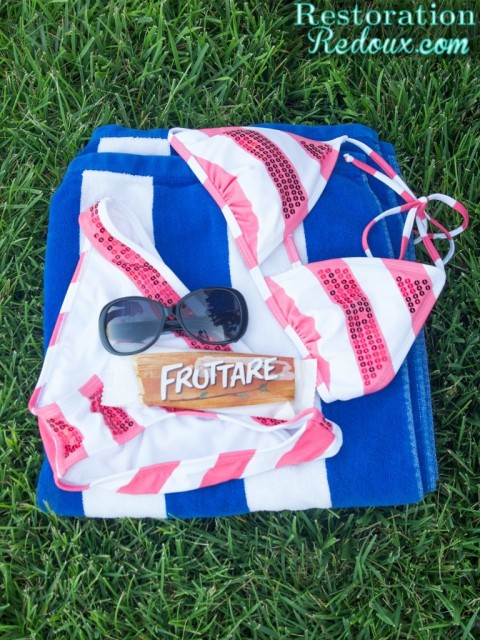 Fruttare by the pool