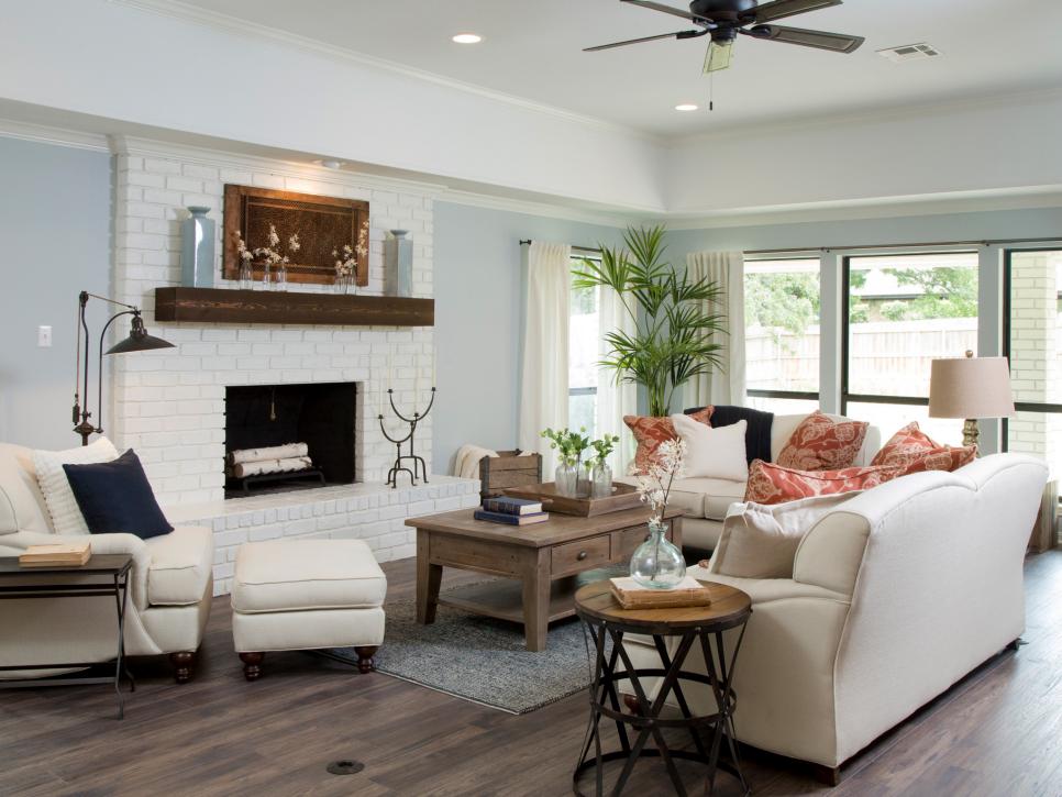 Top 10 Fixer Upper Living Rooms - Daily Dose of Style